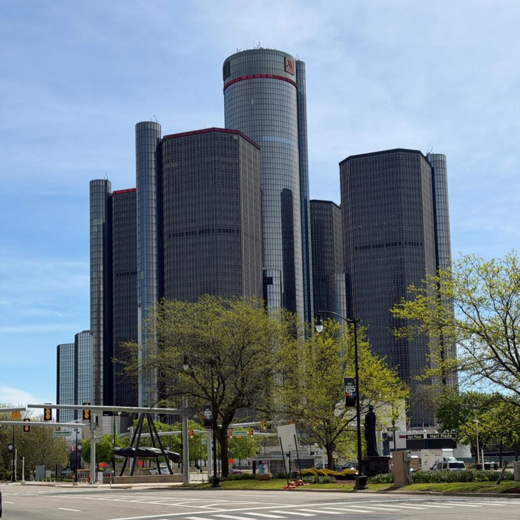 Detroit Ren Center